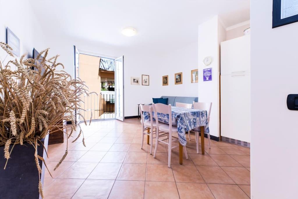 Prione'S Apartment Genoa Exterior photo